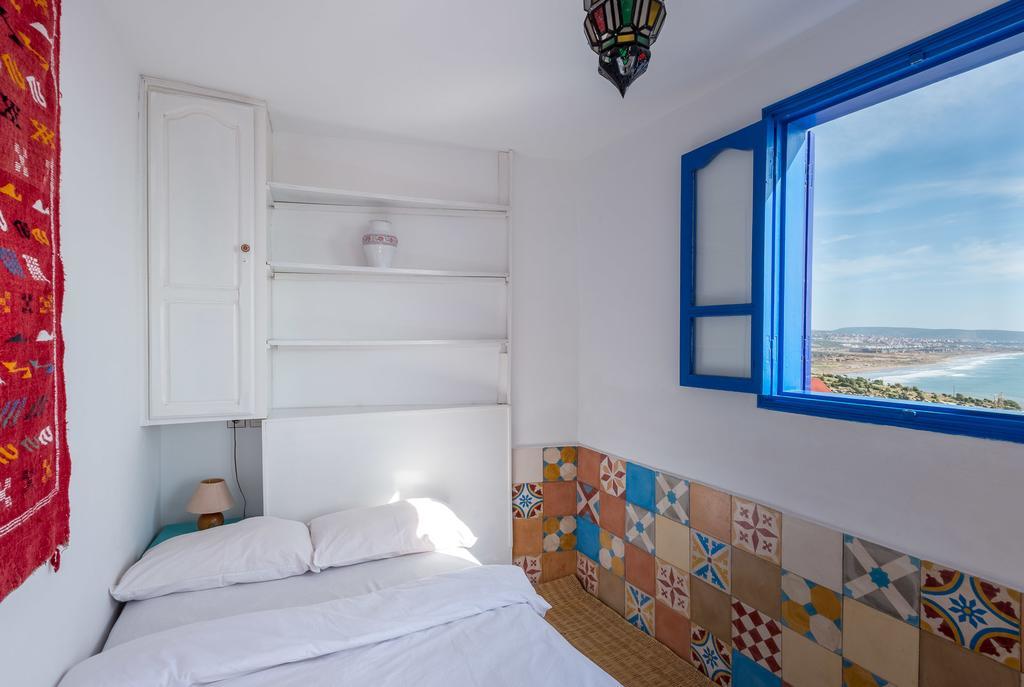 Sundesk Coworking And B&B Taghazout Luaran gambar